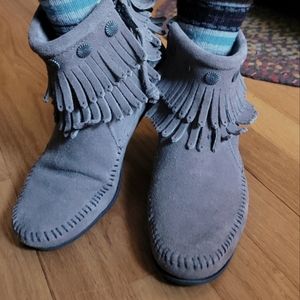 Minnetonka Fringe Moccasin Booties
